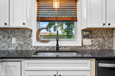 2663 Forest Drive, Columbus - 7