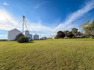 10449 W 300 S, Jamestown - 14
