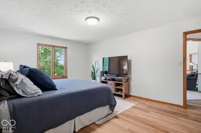 1048 Cobblefield Way, Greenfield - 22