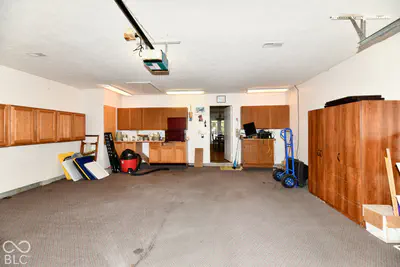 533 Blue Spring Drive, Indianapolis - 28