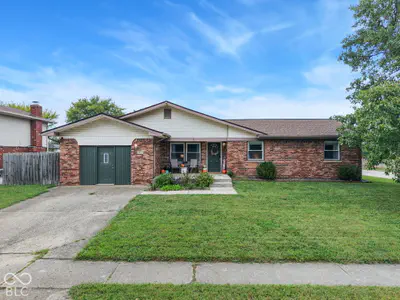 4902 Candy Spots Drive, Indianapolis - 2