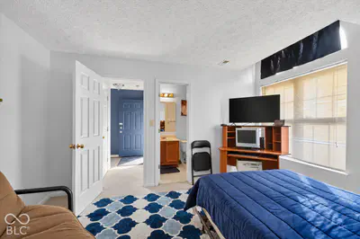5714 Eden Village Drive, Indianapolis - 22