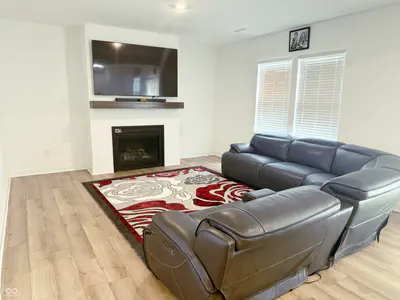 645 Newton Drive, Danville - 8