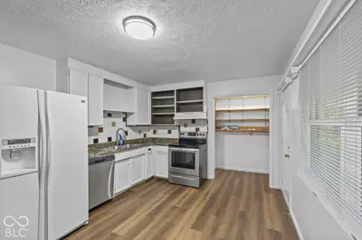 2127 Manor Drive, Lebanon - 10