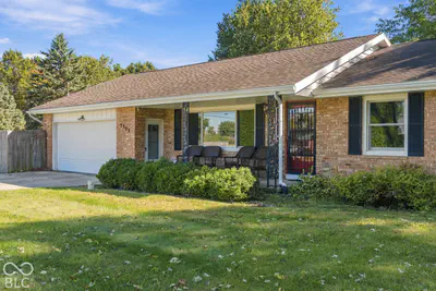 5300 Breezewood Drive, Muncie - 3