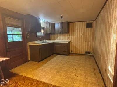 8370 State Road 39, Clayton - 6
