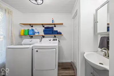 2466 S 170 W, Veedersburg - 29