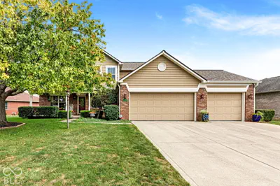 7291 Plantation Lane, Avon