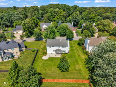 15068 Windsor Lane, Noblesville - 48