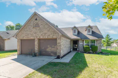 662 Red Oak Way, Mooresville