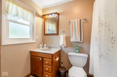 645 County Road 600, Orleans - 19