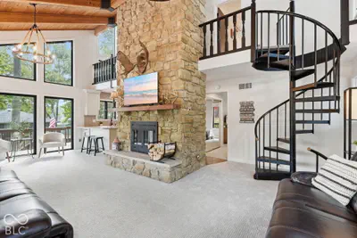 6272 Grosbeak Court, Nineveh - 37