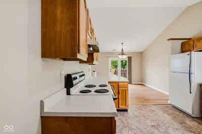 206 Bishop, Seymour - 21