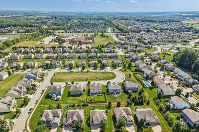 14602 Foggy Glen Way, Fishers - 68