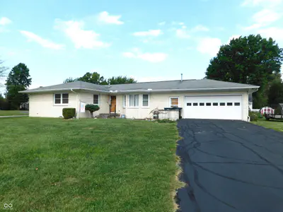 1000 East Street, Greensburg - 2