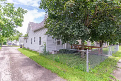 624 Washington Street, Shelbyville - 6