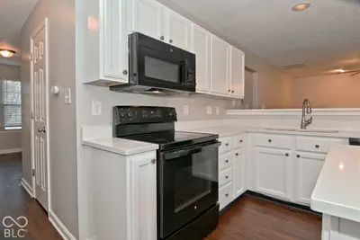 5524 Oakcrest Drive, Indianapolis - 16