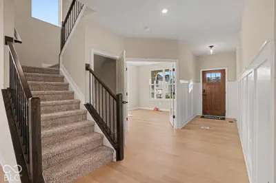 1898 Delp Court, Avon - 4