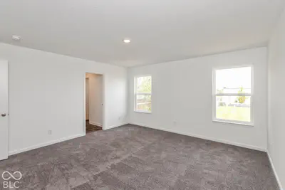 1018 Stratford Lane, Shelbyville - 10