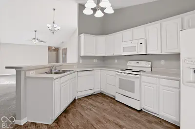 10751 Whippoorwill Lane, Indianapolis - 12