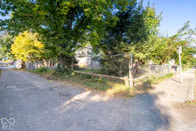 1039 Hosbrook Street, Indianapolis - 12