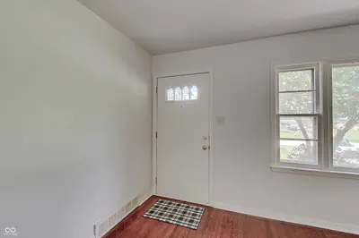 47 Dixie Drive, Indianapolis - 11