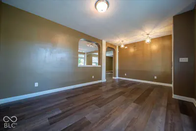 10811 Meadow Wing Court, Noblesville - 6