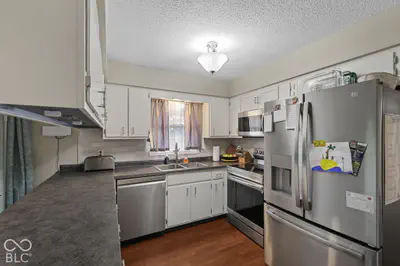 6349 W Buckskin Court, New Palestine - 10