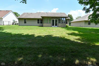 2644 Sunningdale Court, Indianapolis - 32