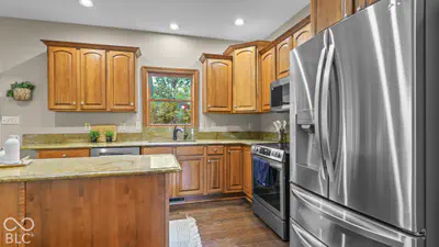 7437 W Banton Circle, New Palestine - 21