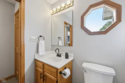 8262 Mechanicsburg Road, Middletown - 16