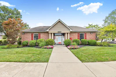 4242 Revere Lane, Plainfield - 32
