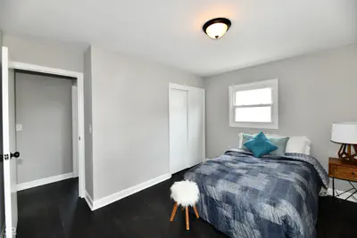 129 E McKenzie Road, Greenfield - 16