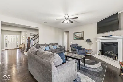 6306 Curlew Lane, Zionsville - 3