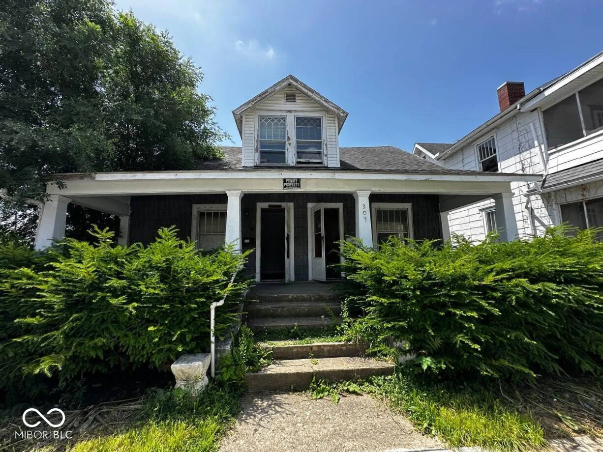 309 1st Street, Marion