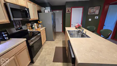 7658 Sebastion Place, Indianapolis - 8