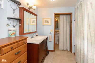 492 Pelenor Drive, Franklin - 16