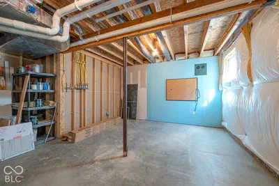 6562 W May Apple Drive, McCordsville - 64