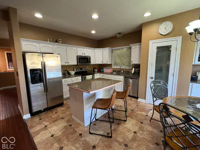 2955 Parkview Drive, Columbus - 10
