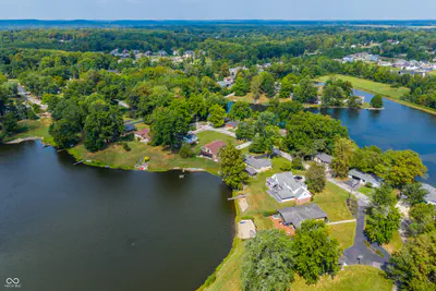 3783 North Wood Lake Drive, Columbus - 77