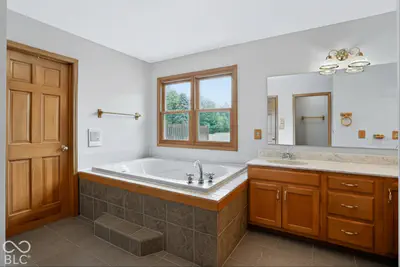 1595 400, Greenfield - 21