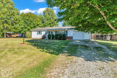 801 North Lane, Linden