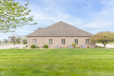 1890 Main Street, Greenfield - 5