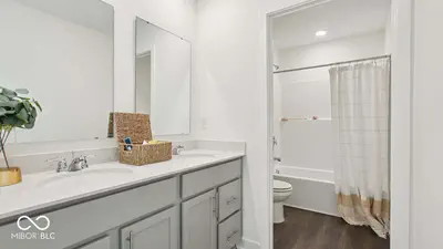 238 Aster Way, Greenfield - 32