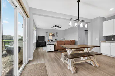 9116 Casey Road, Pendleton - 12