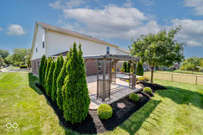 11888 Geyser Court, Fishers - 40
