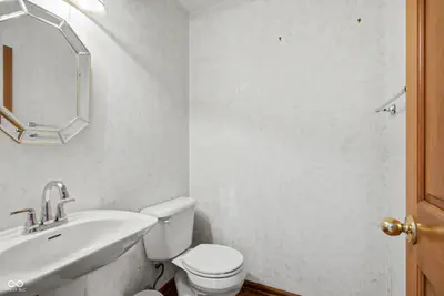 10414 Quiet Drive, Indianapolis - 32