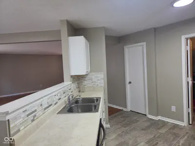 10228 Arrowhead Court, Indianapolis - 10