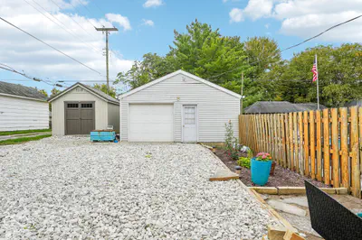 169 W Buckeye Street, Cicero - 33
