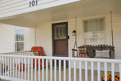 101 Robinson Street, Franklin - 33